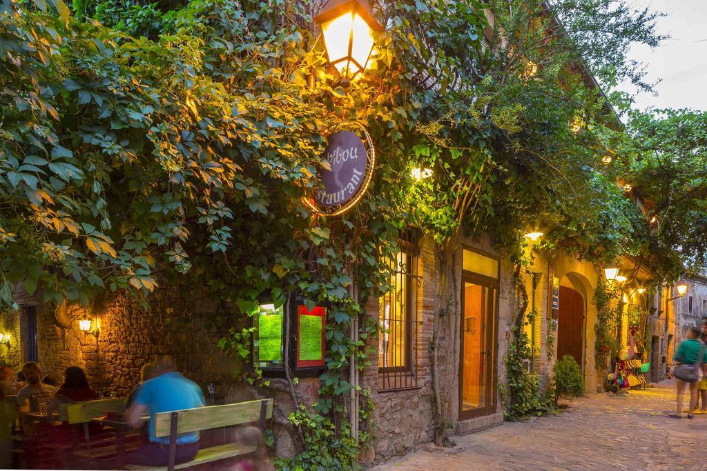 El Cau Del Papibou - Adults Only Hotel Peratallada Exterior photo