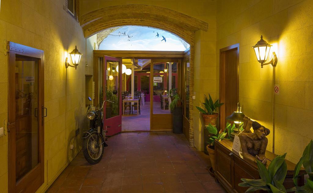 El Cau Del Papibou - Adults Only Hotel Peratallada Exterior photo