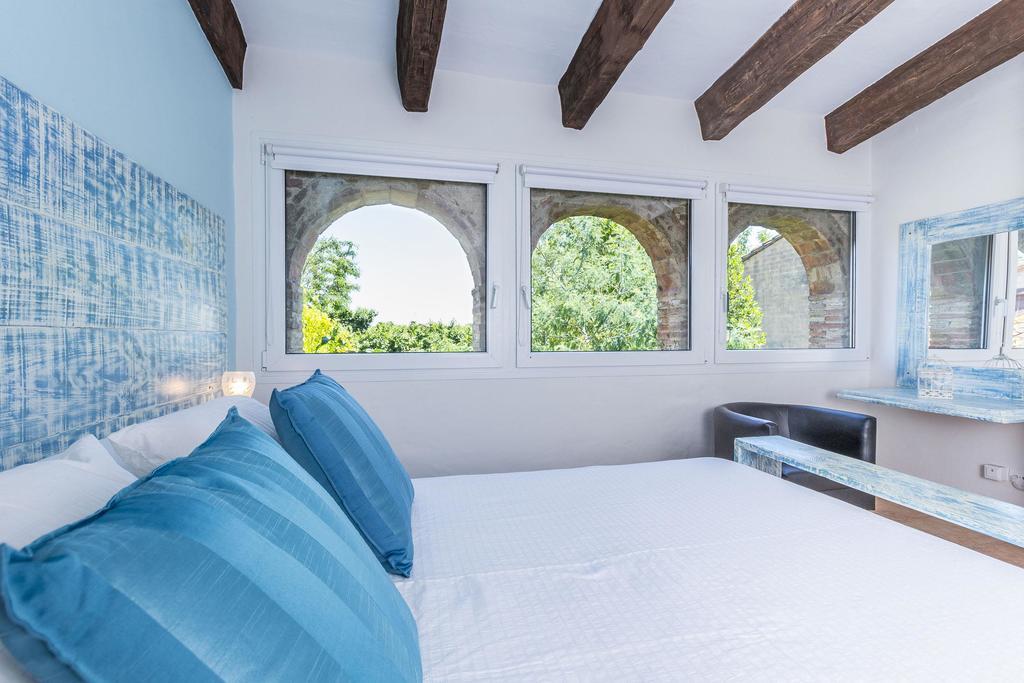 El Cau Del Papibou - Adults Only Hotel Peratallada Exterior photo